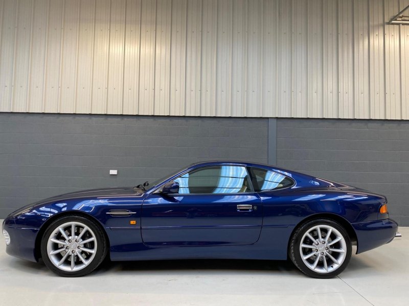 ASTON MARTIN DB7