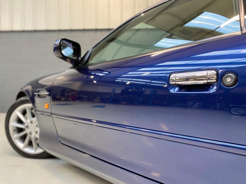 ASTON MARTIN DB7