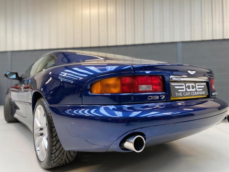 ASTON MARTIN DB7