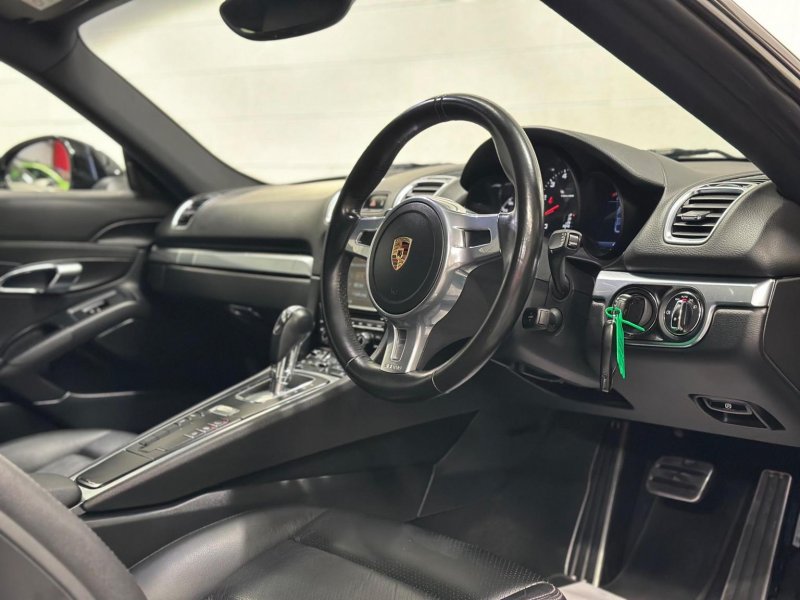 PORSCHE CAYMAN